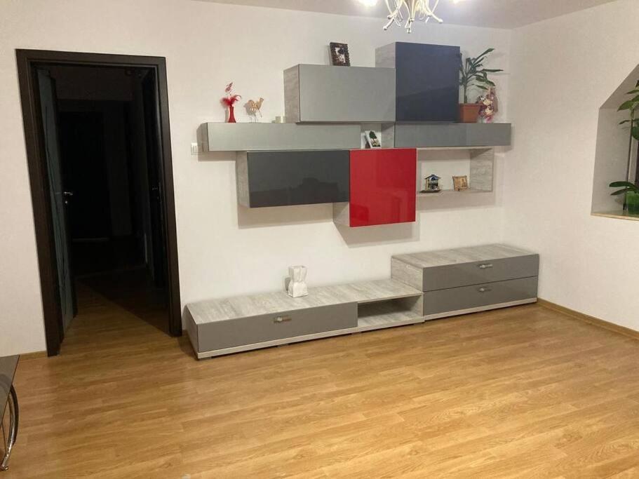 Apartament 3 Camere De Inchiriat Craiova Esterno foto