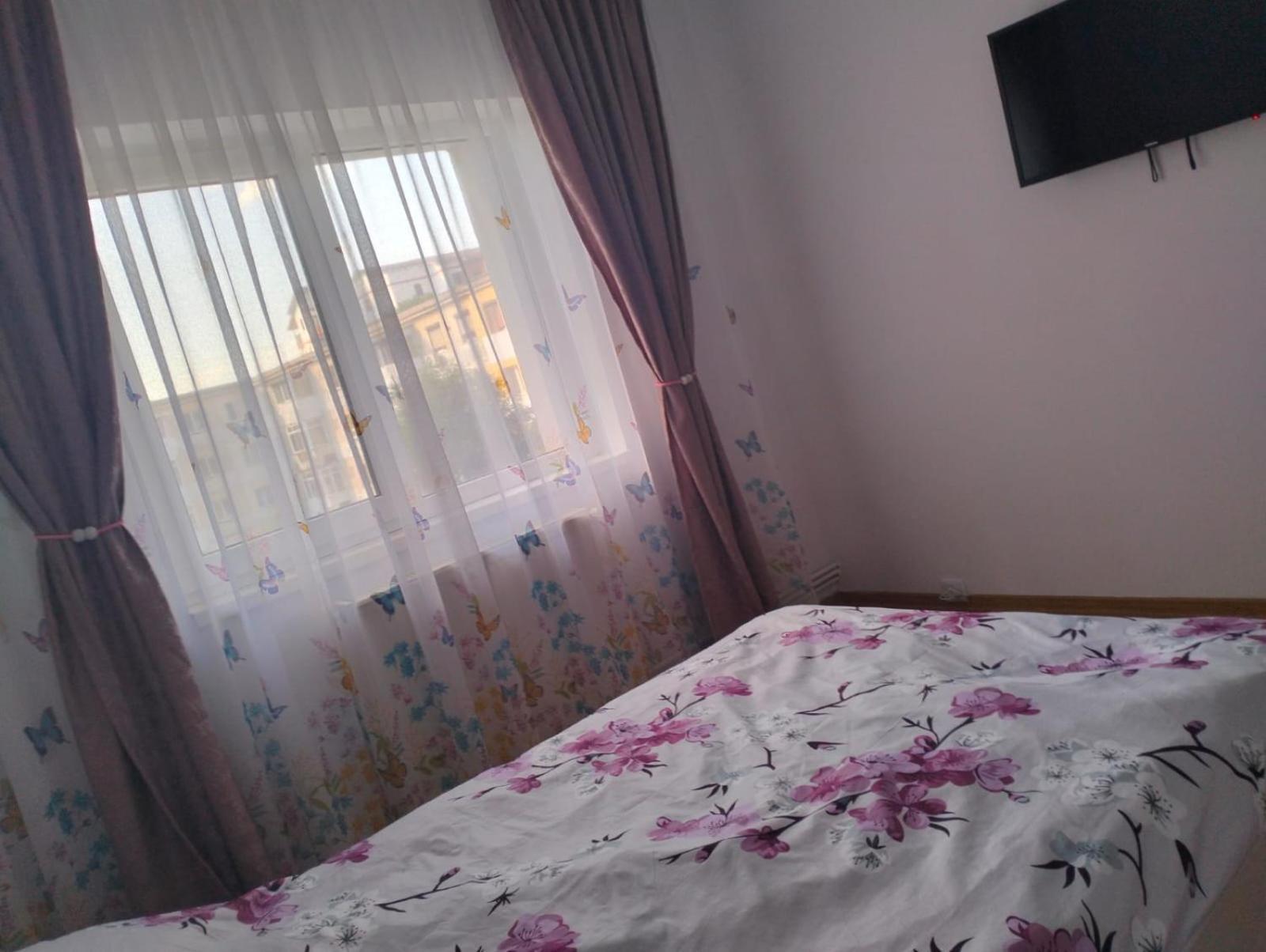 Apartament 3 Camere De Inchiriat Craiova Esterno foto